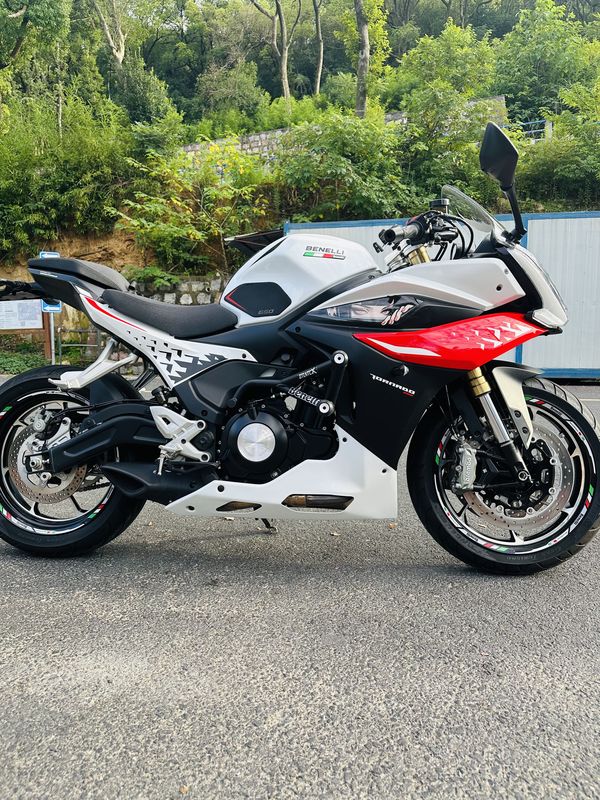 二手贝纳利龙卷风 Tornado 552R