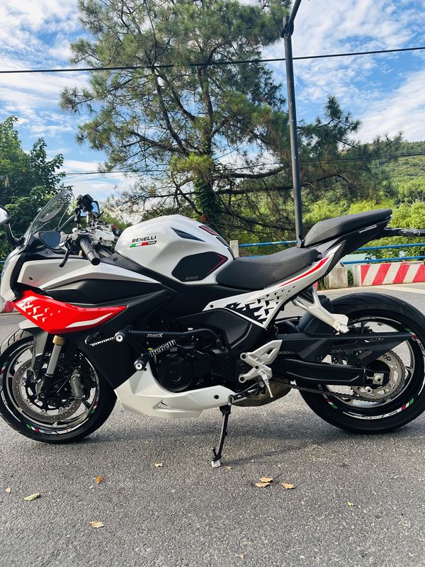 二手贝纳利龙卷风 Tornado 552R