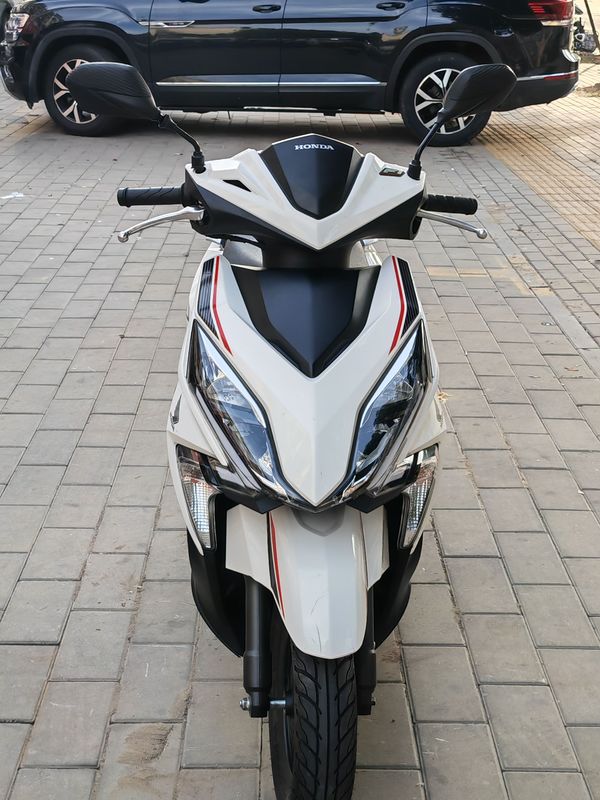 二手新大洲本田裂行 RX125Fi
