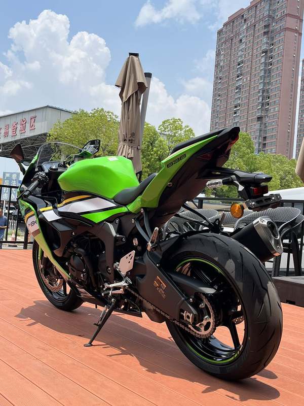 二手川崎Ninja ZX-6R 