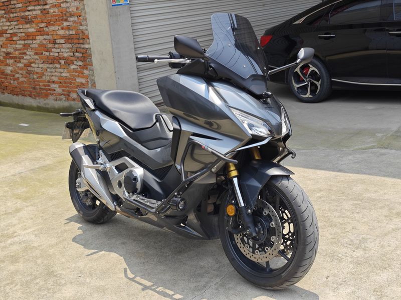 二手本田NSS750