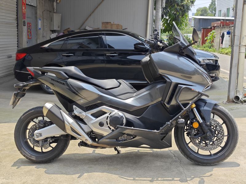 二手本田NSS750