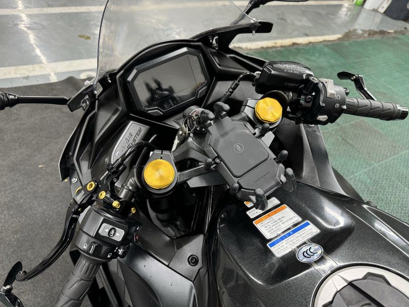 二手川崎ZX-4R