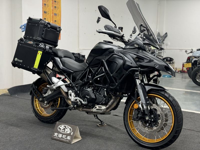 二手贝纳利TRK552