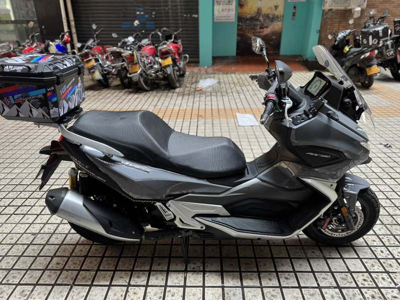 二手大阳V锐 ADV350