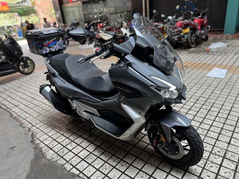 二手大阳V锐 ADV350