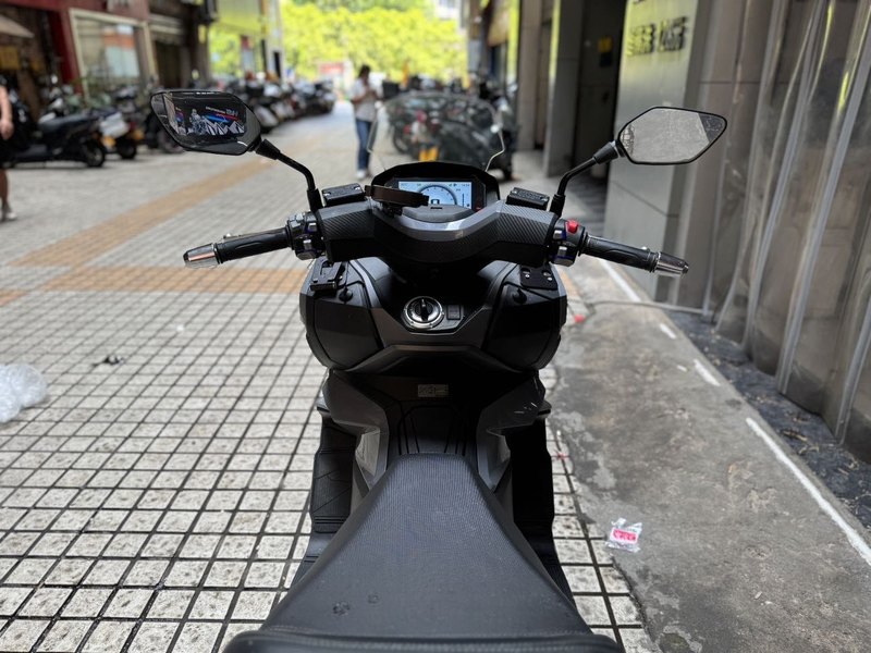 二手大阳V锐 ADV350