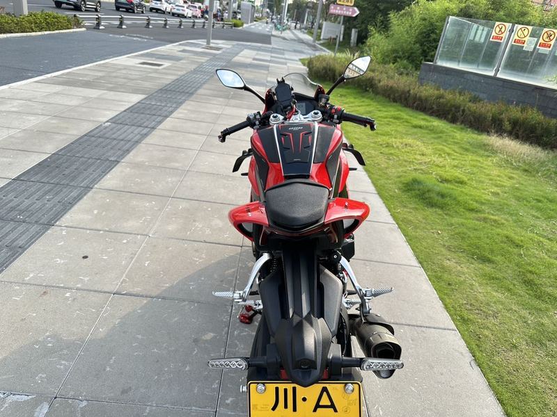 二手QJMOTOR赛800