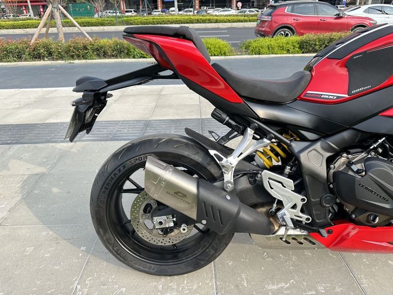 二手QJMOTOR赛800