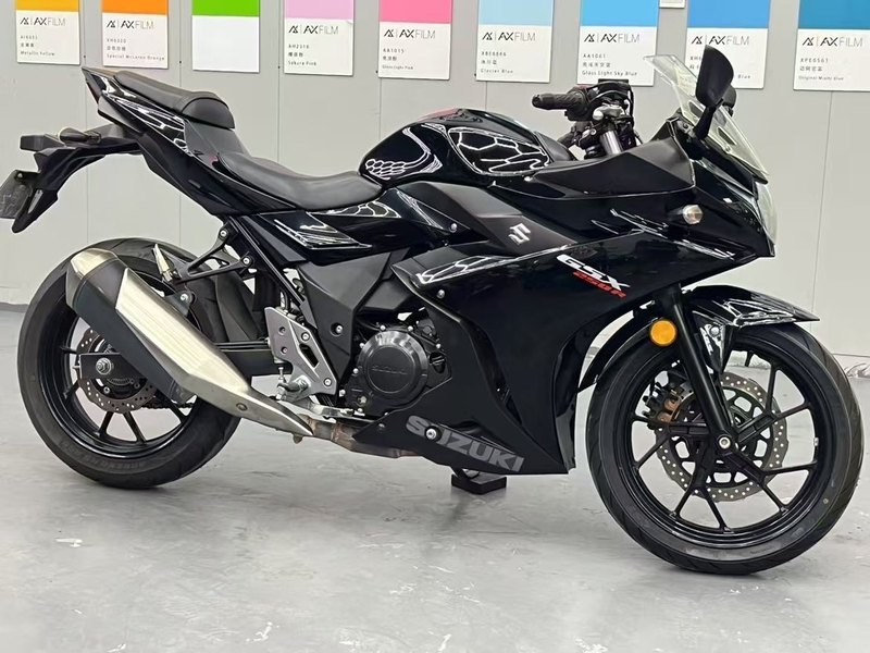 二手豪爵铃木GSX250R