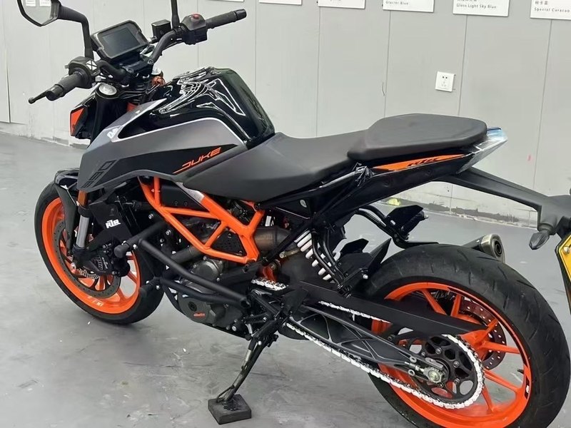 二手KTMR2R390 Duke