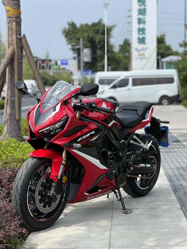 二手本田CBR650R