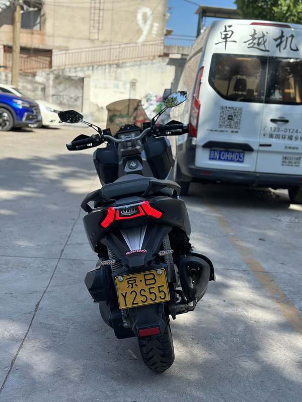 二手三阳哈士奇 Husky ADV300