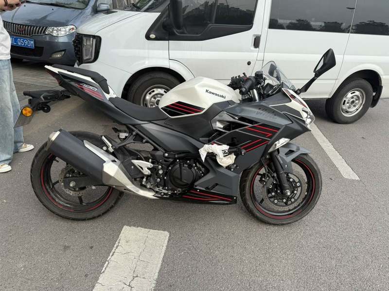 二手川崎Ninja 400