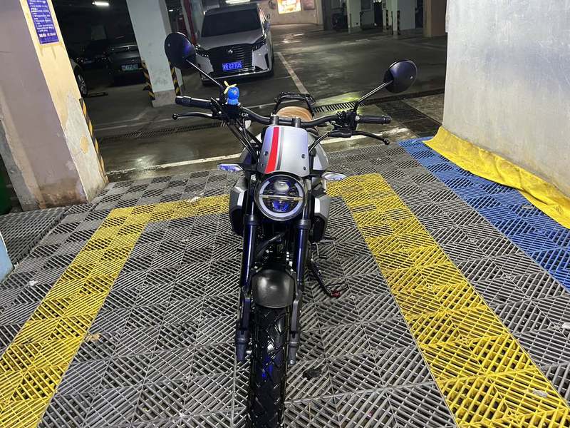 二手新大洲本田CBF190TR