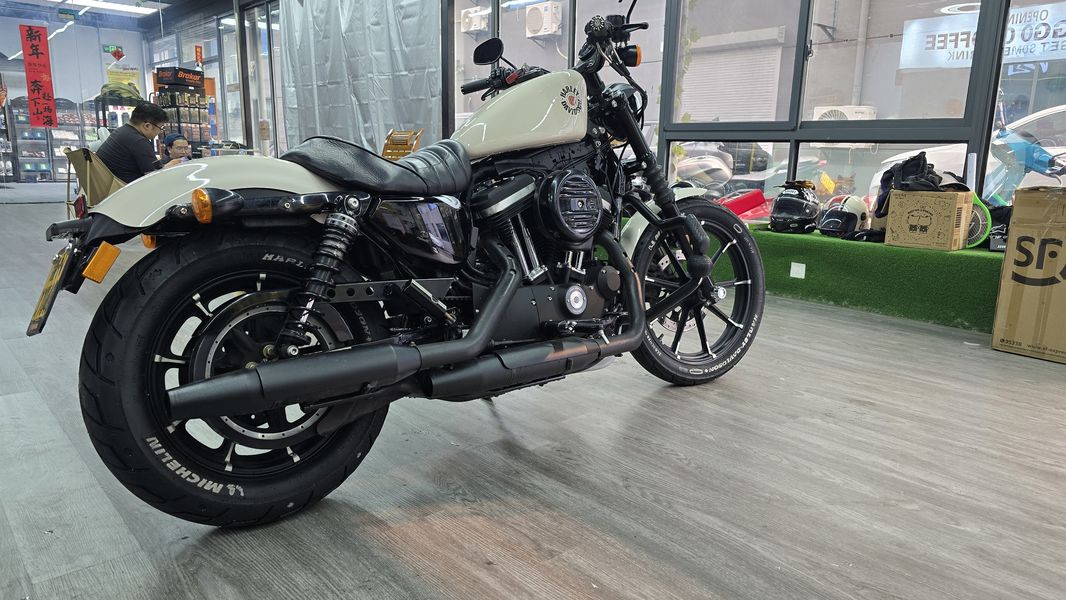 二手哈雷戴维森Iron883 硬汉