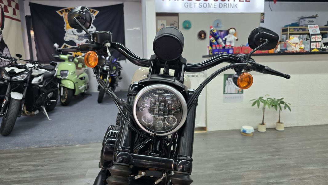 二手哈雷戴维森Iron883 硬汉
