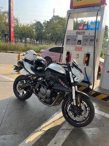二手贝纳利TNT600i
