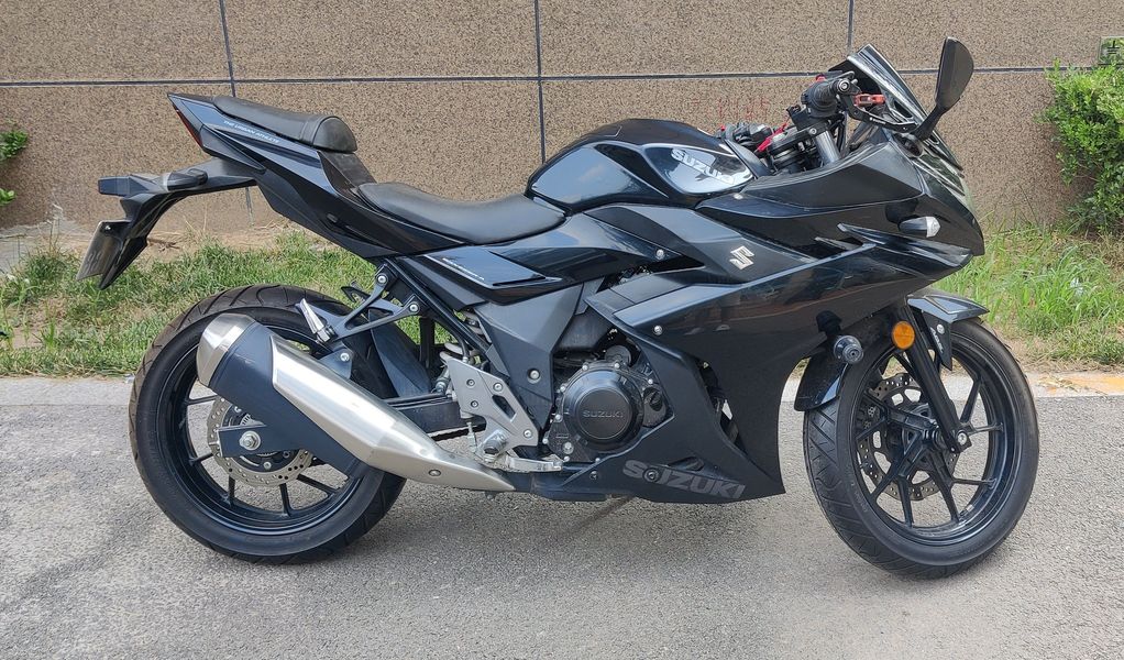 二手豪爵铃木GSX250R