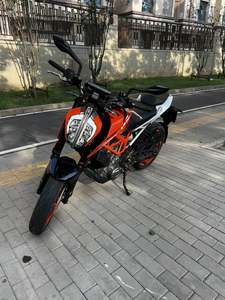 二手KTMR2R390 Duke