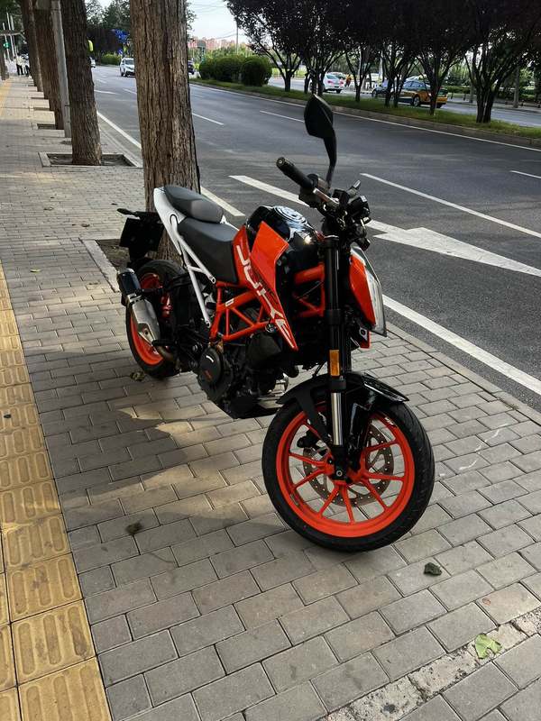 二手KTMR2R390 Duke