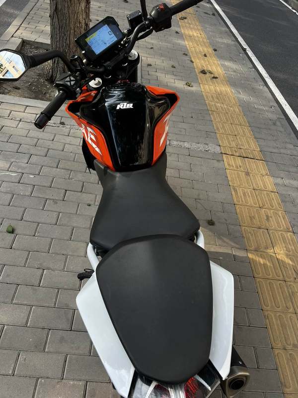 二手KTMR2R390 Duke