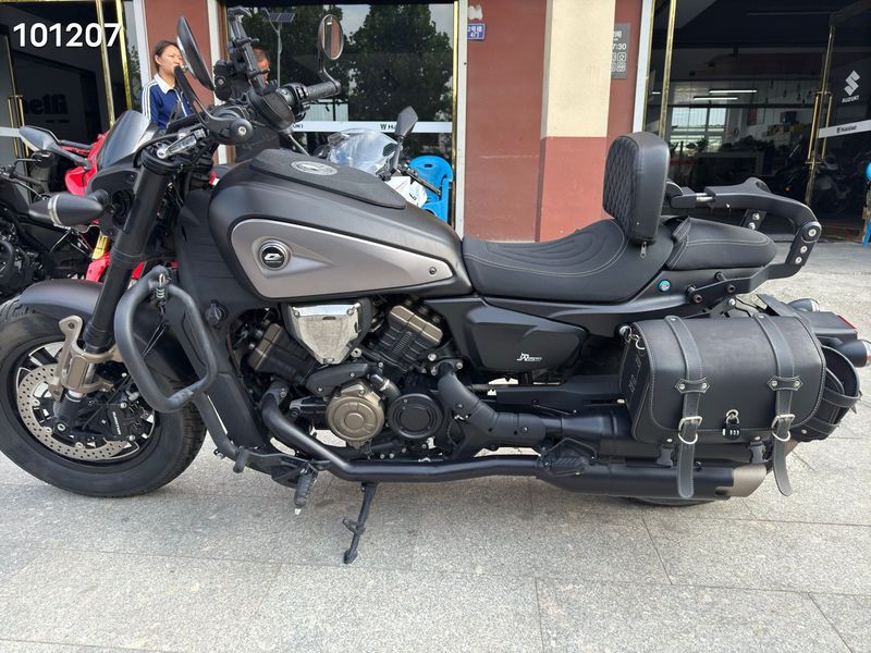 二手QJMOTOR闪600