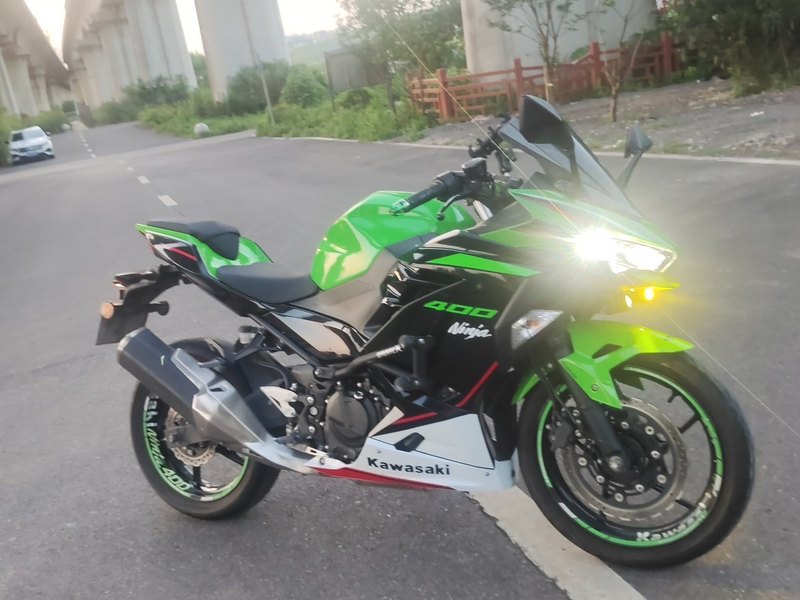 二手川崎Ninja 400