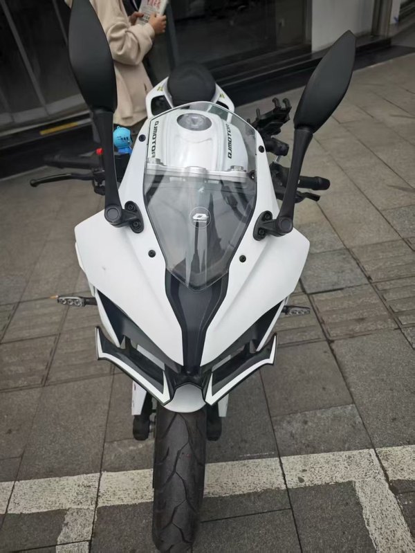 二手QJMOTOR赛250