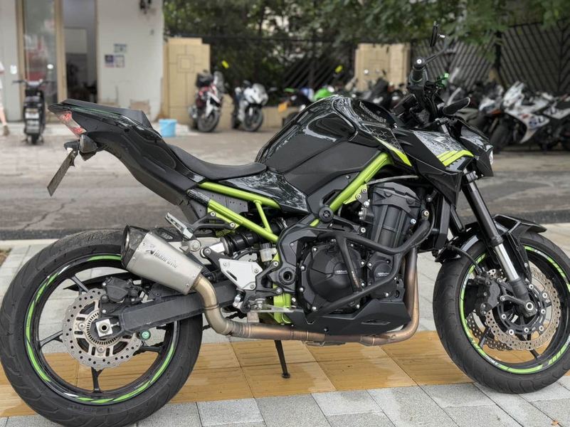 二手川崎Z900