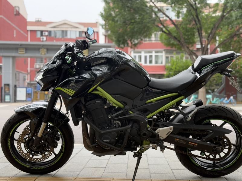 二手川崎Z900