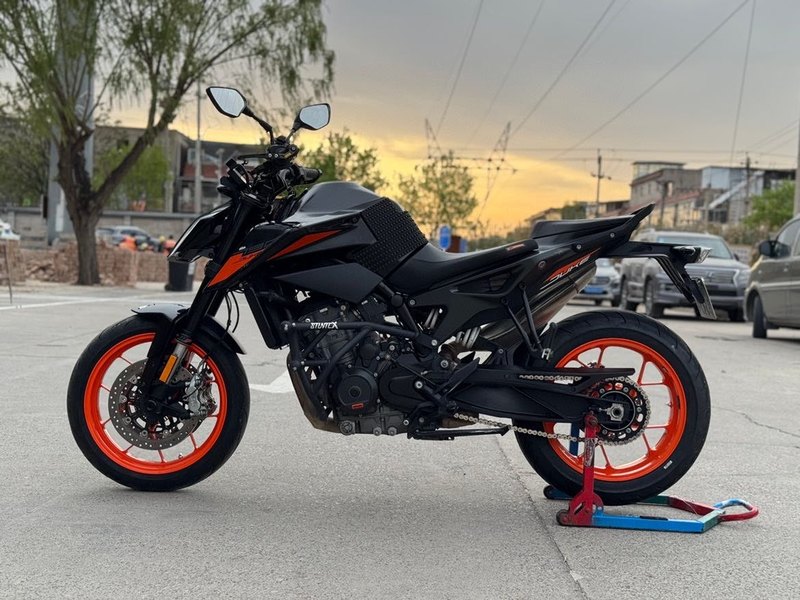 二手KTMR2R790 Duke