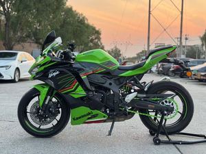 二手川崎ZX-4R