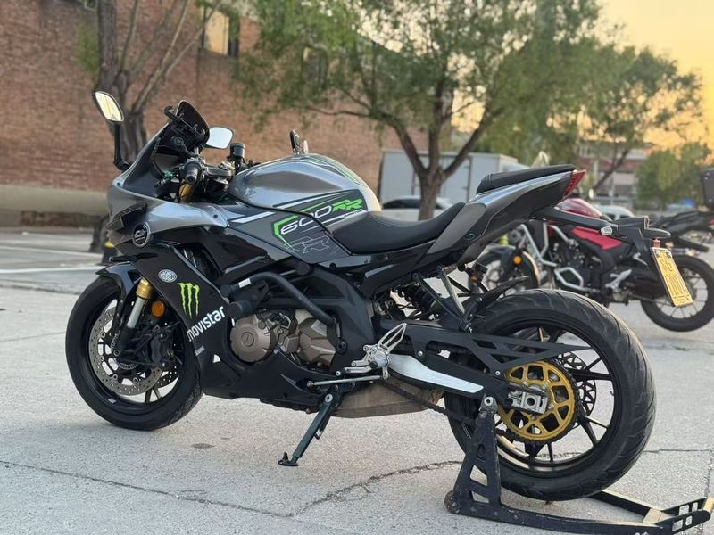 二手QJMOTOR赛600