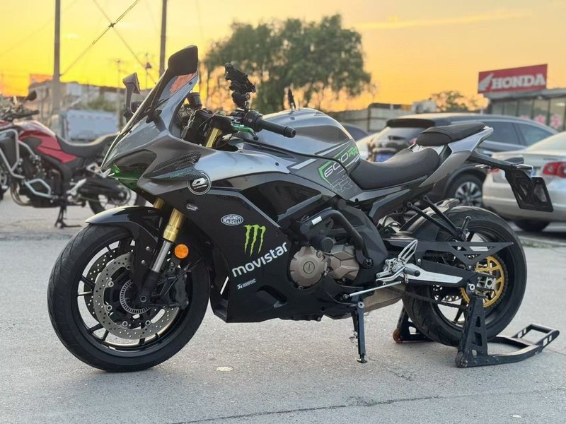 二手QJMOTOR赛600