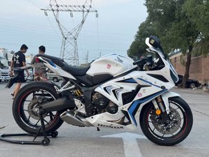 二手本田CBR650R