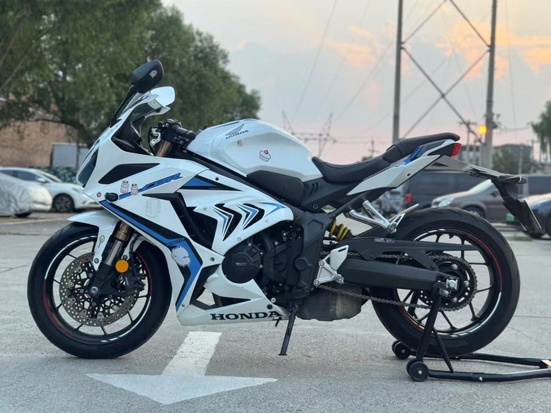 二手本田CBR650R