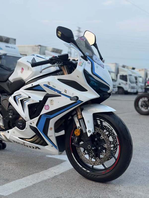 二手本田CBR650R