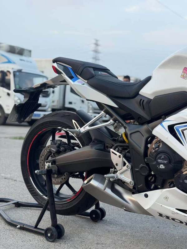 二手本田CBR650R