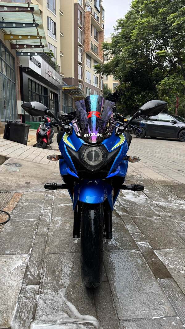 二手豪爵铃木GSX250R