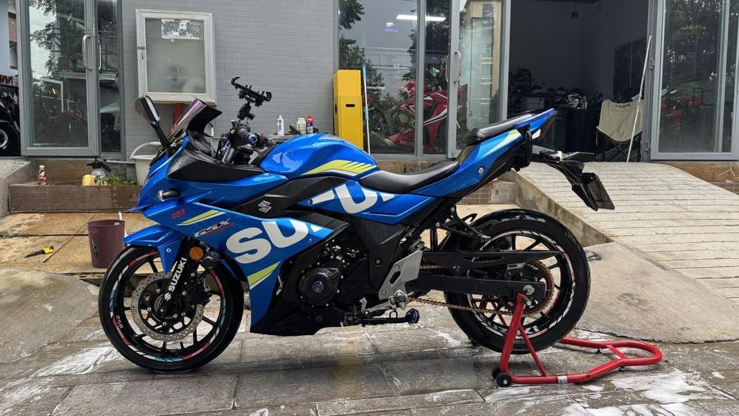 二手豪爵铃木GSX250R