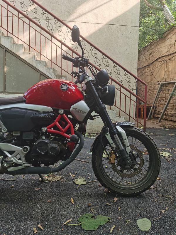 二手五羊本田鸷道 CB190SS