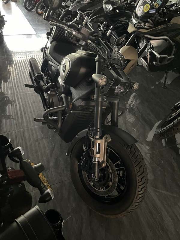 二手QJMOTOR闪600