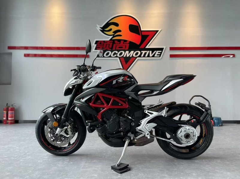 二手奥古斯塔Brutale 800
