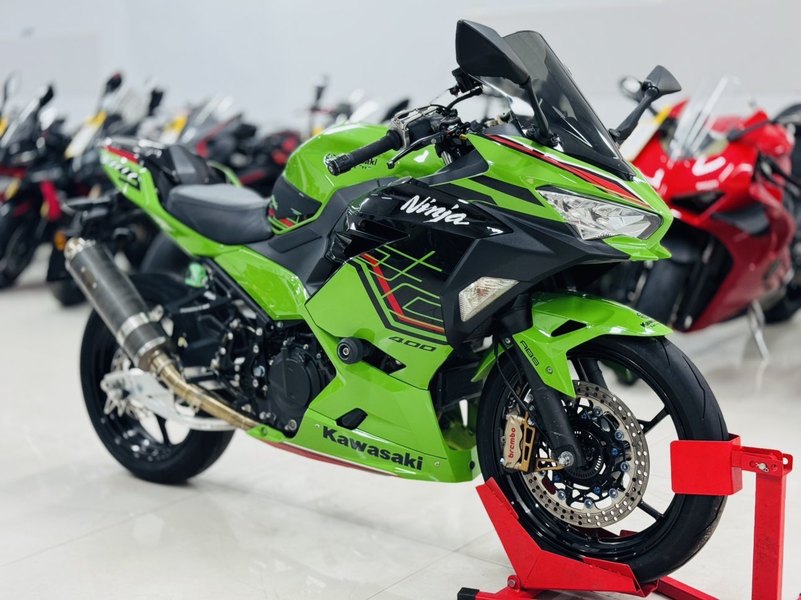 二手川崎Ninja 400