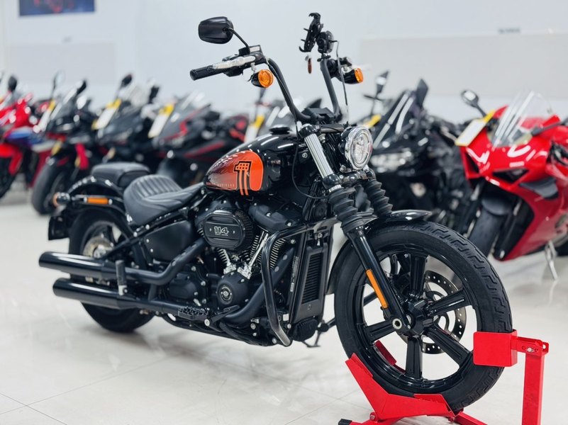 二手哈雷戴维森街霸 Street Bob