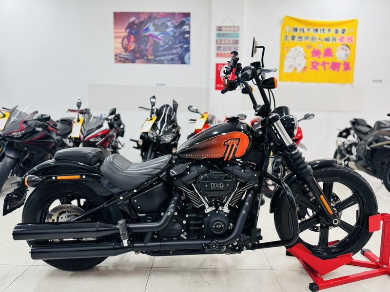 二手哈雷戴维森街霸 Street Bob