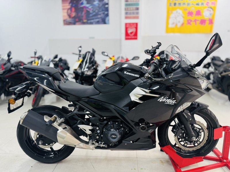 二手川崎Ninja 400