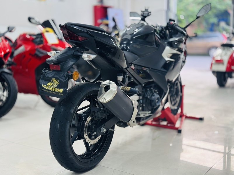 二手川崎Ninja 400