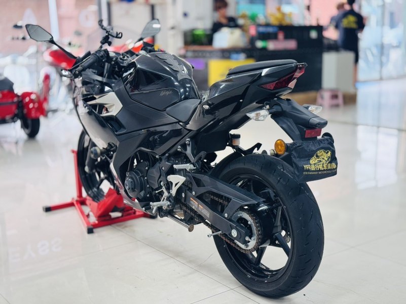 二手川崎Ninja 400